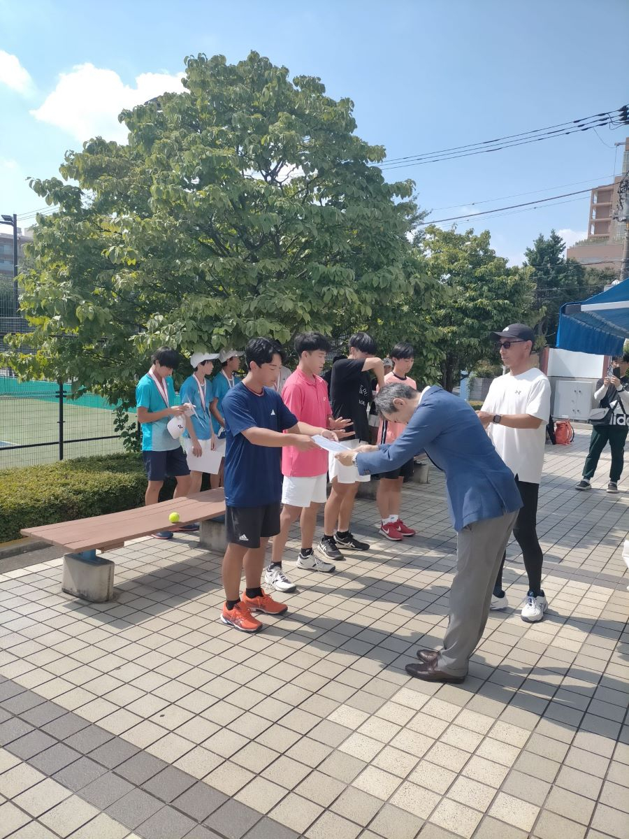 世田谷区民大会　優勝写真２